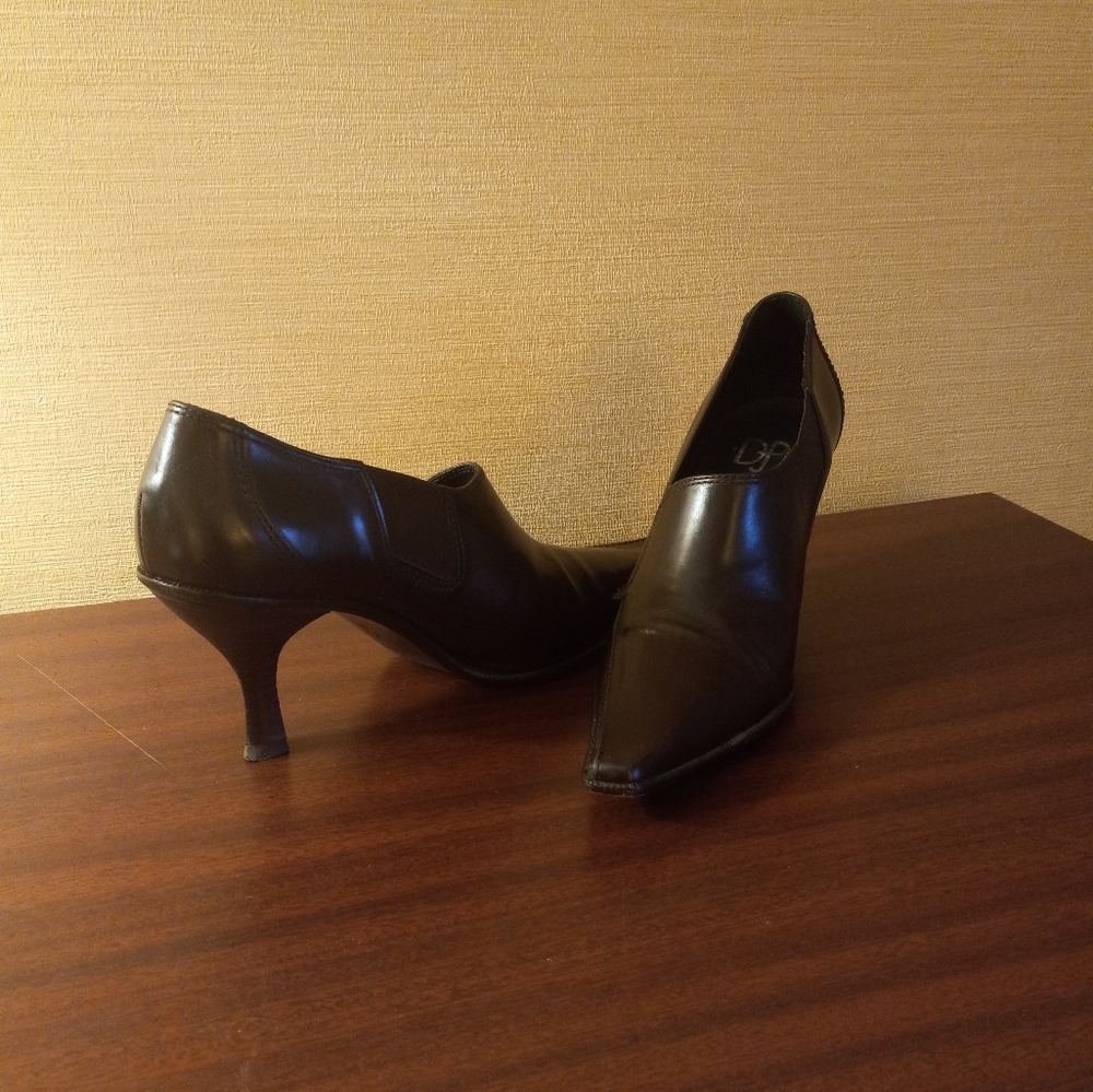 Brown leather shoes